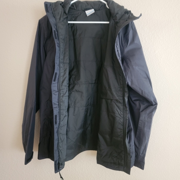 Columbia Women's Omni Tech Jacket NWT - Picture 5 of 6
